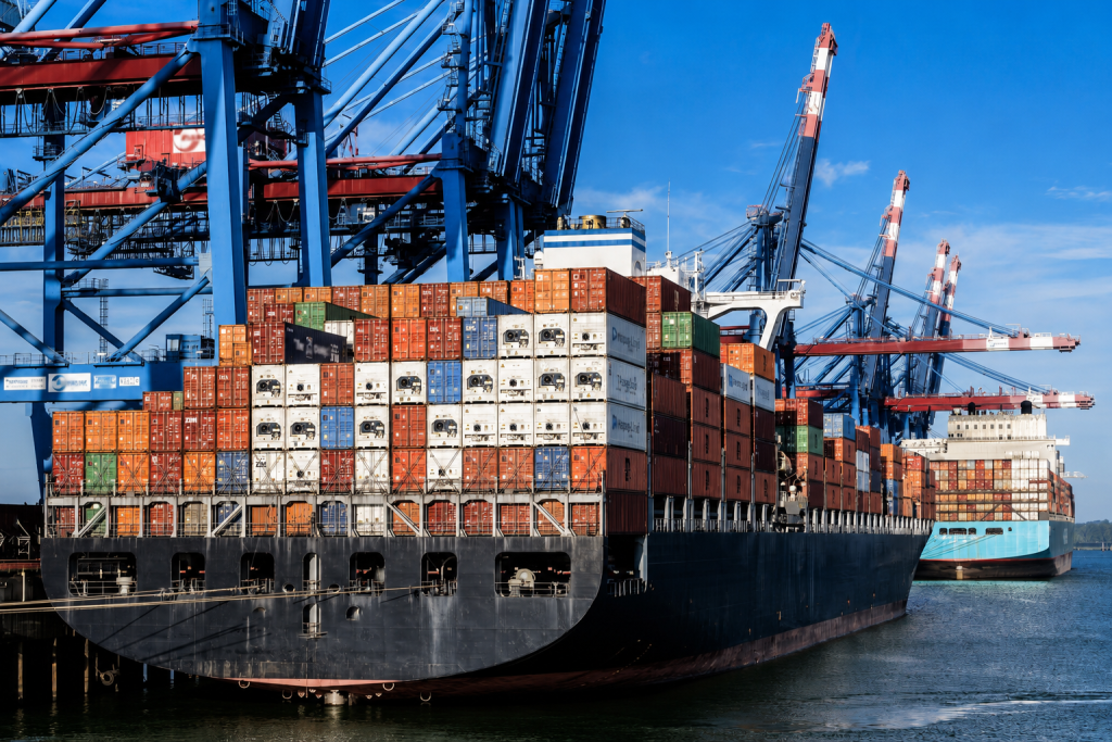 Container vessel port