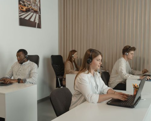 melenco - Office workers